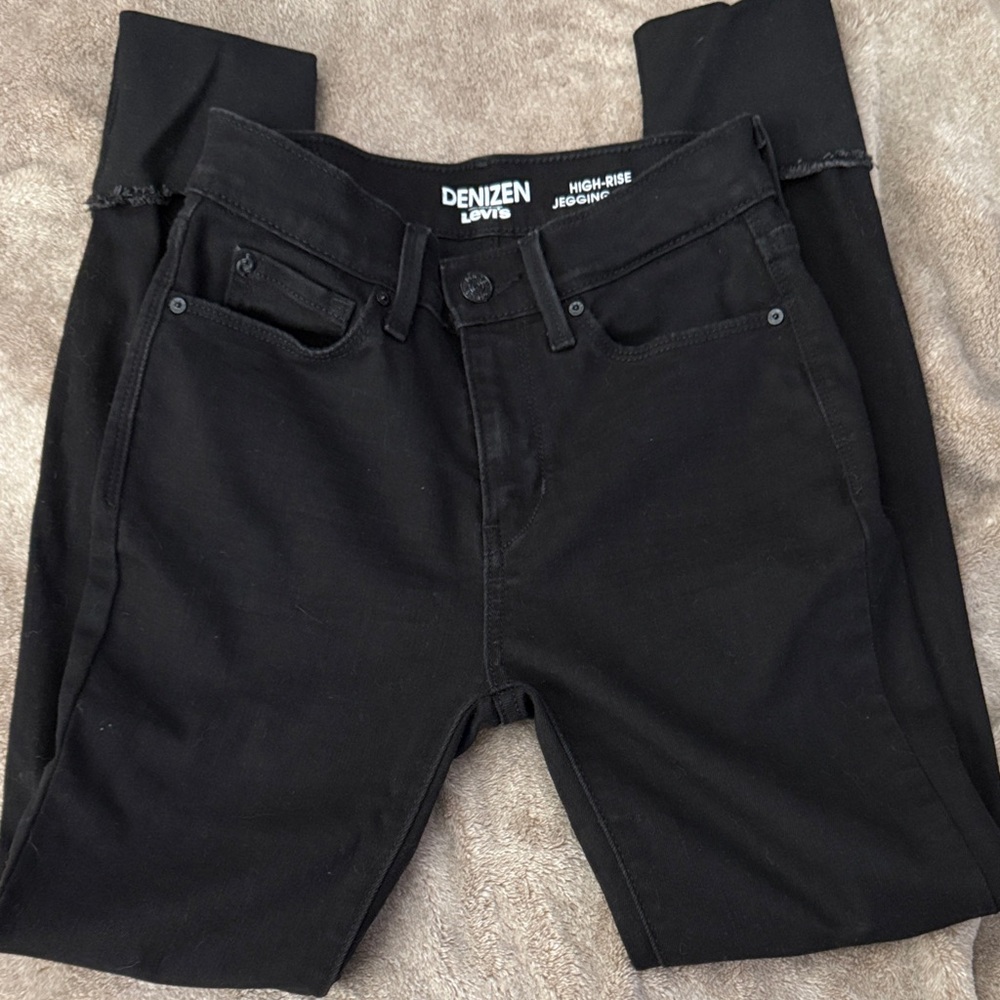Denizen from Levi's High-Rise Skinny Jeans - Black